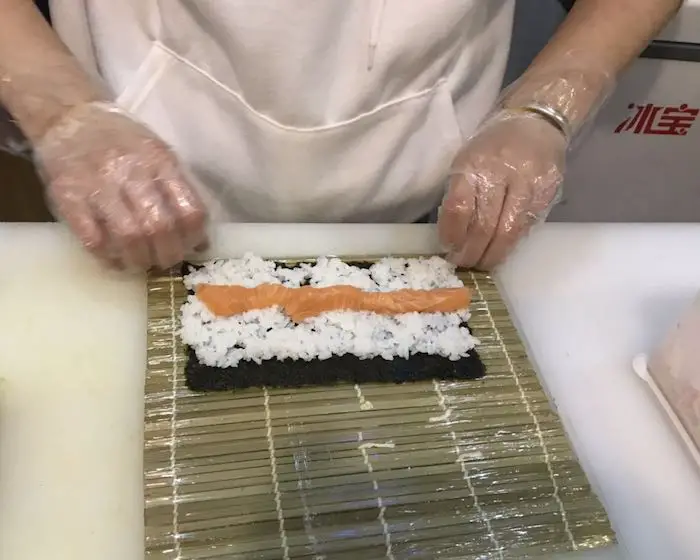 How To Clean A Bamboo Sushi Mat Easy Homemade Sushi