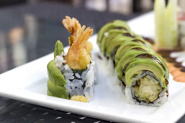 Caterpillar-Roll-Sushi