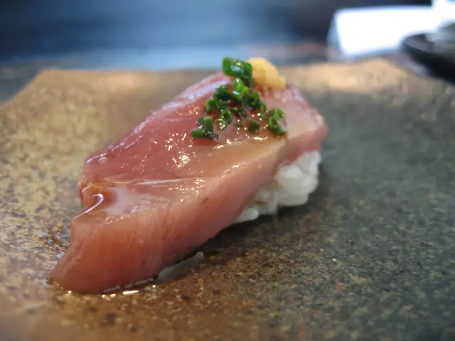 yellowtail sushio